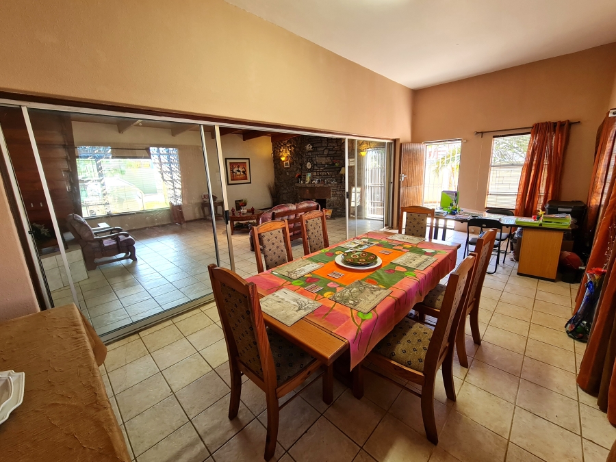 4 Bedroom Property for Sale in C Place Eastern Cape